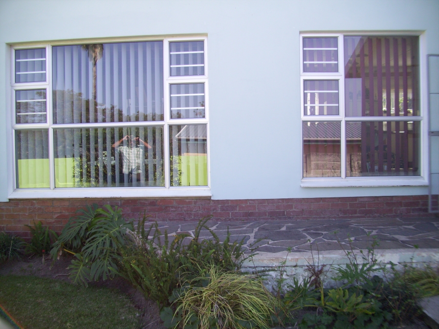 3 Bedroom Property for Sale in Amalinda North Eastern Cape